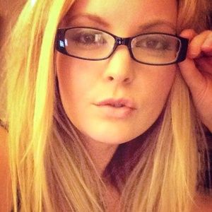 Meet your Posher, Kami